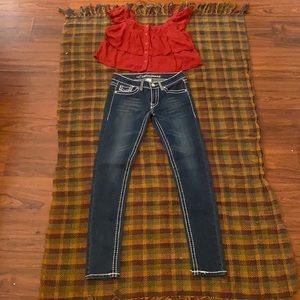 Dark denim jeans 👖w Free Top